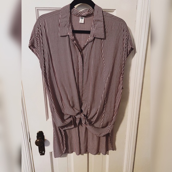 Old Navy | Tunic Length Top - Picture 2 of 3